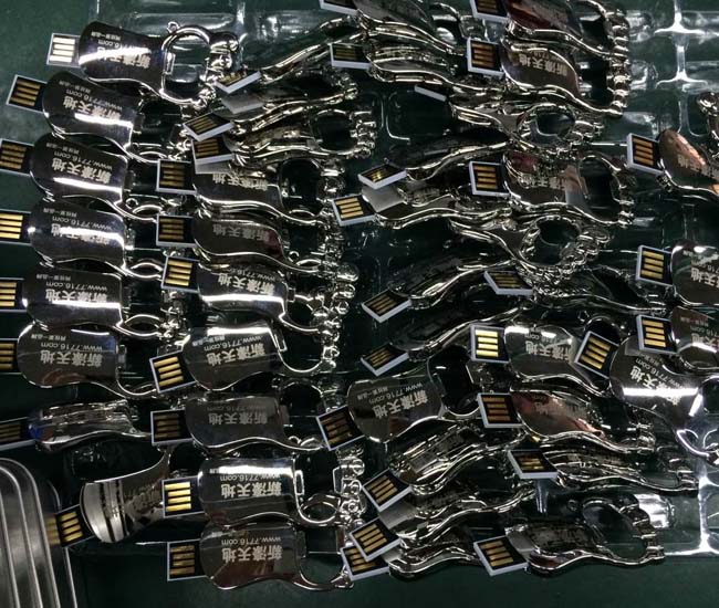 澳門娛樂城U盤,新濠天地U盤,金屬U盤,小腳丫U盤,開瓶器U盤