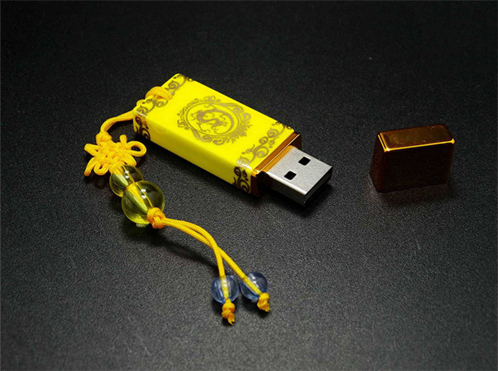 黃陶瓷U盤,黃瓷套裝優(yōu)盤