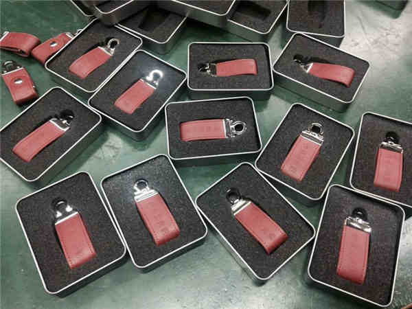 制u盤禮品廠家 真皮u盤定做  皮革U盤供應商  禮品U盤制作工廠